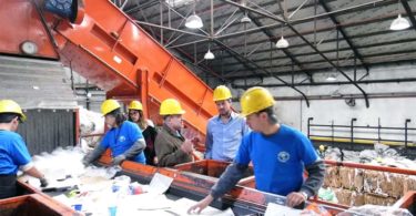 Matías Lammens en la planta de El Álamo