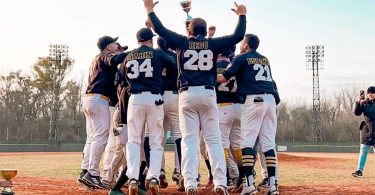 Comunicaciones campeón en Béisbol