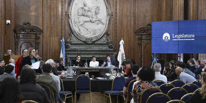 Devate sobre el Servicio Penitenciario porteño