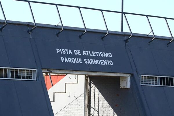 Pista Atletismo Parque Sarmiento
